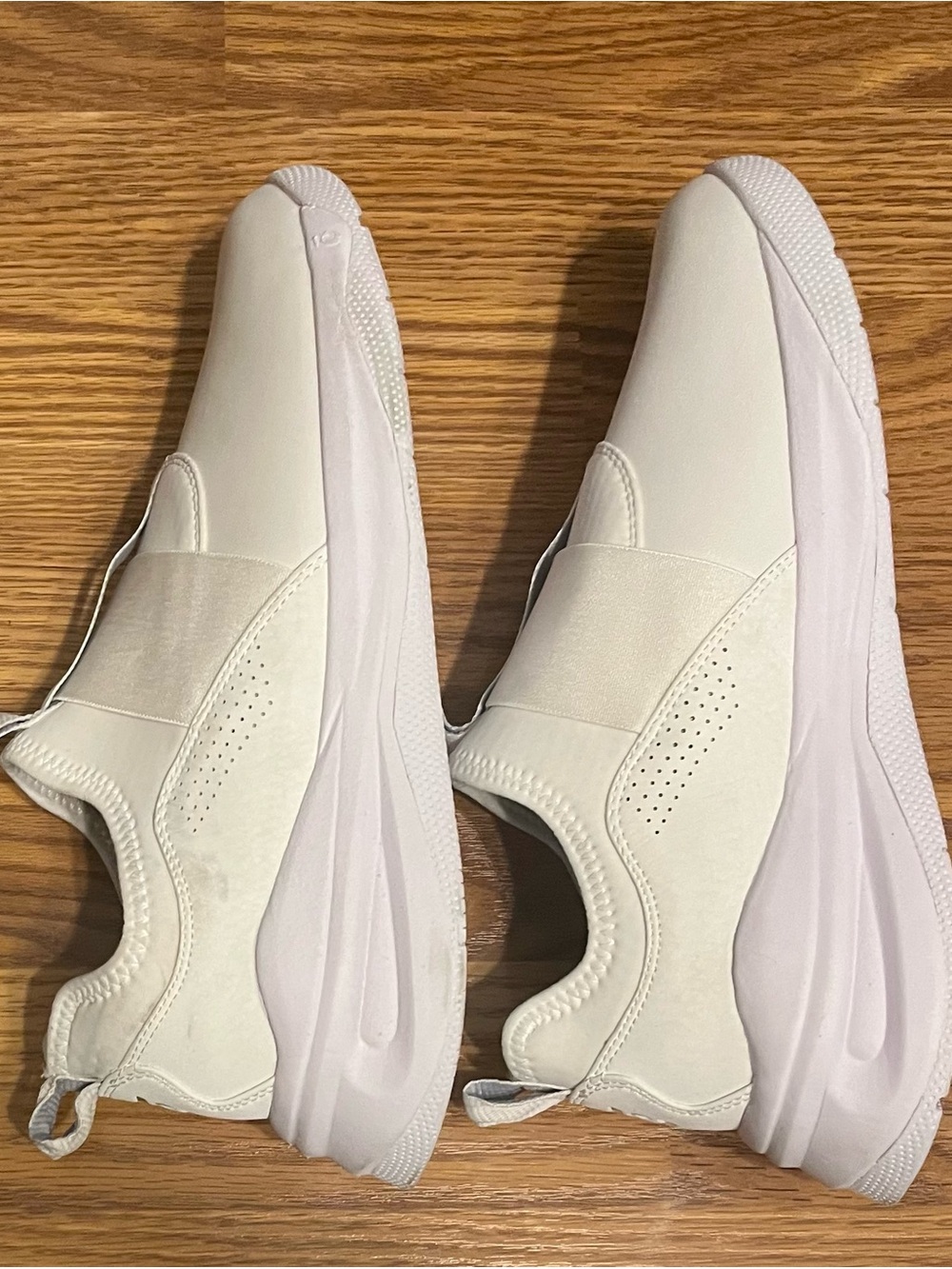 Clove Solo slip-on Women’s Nursing Shoes White - Picture 3 of 8